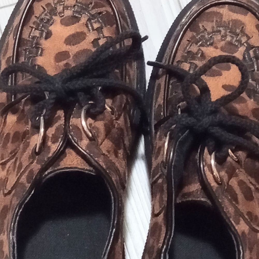 (67-4534) Rilista Women's Platform Sz 6 - Picture 4 of 10